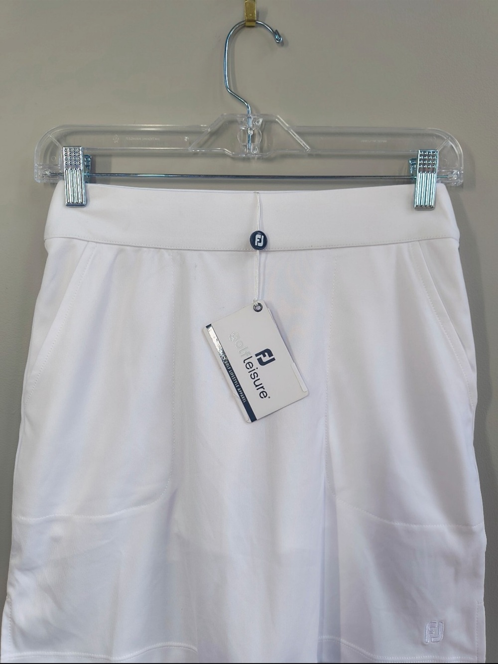 FootJoy Women's White Golf Skort - Performance Stretch, Size XS - Picture 2 of 5